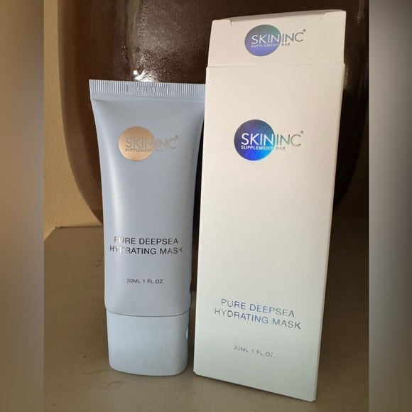 Skin Inc Pure Deepsea Hydrating Overnight Mask 30ml / 1 fl oz - Picture 2 of 12